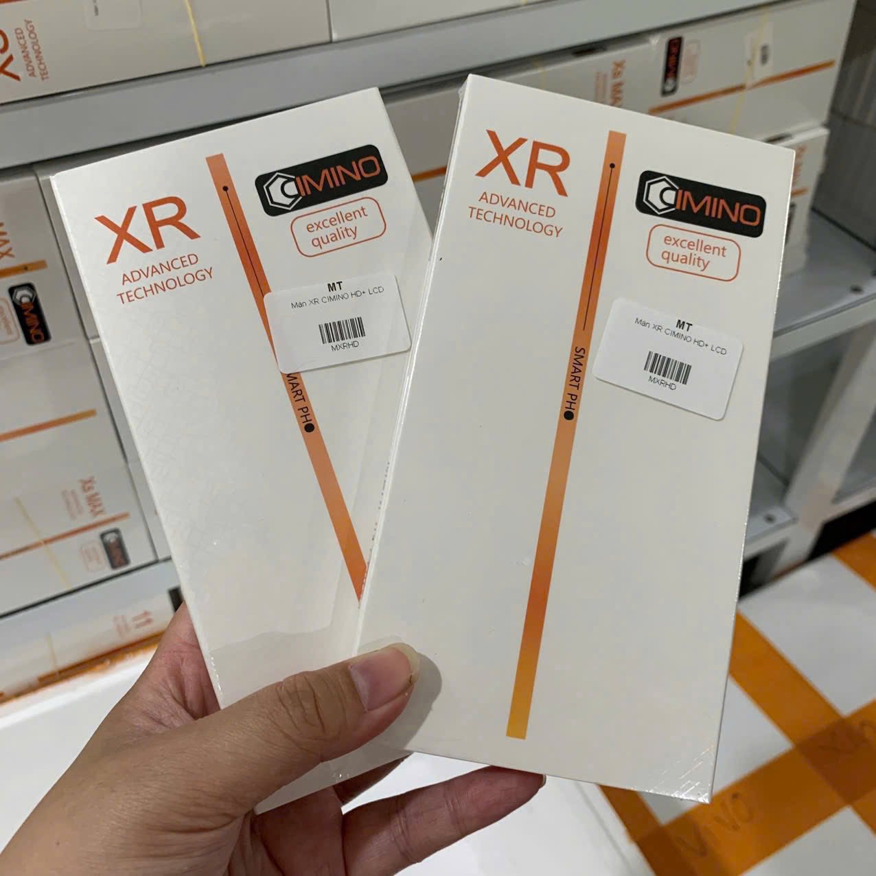 Hộp màn hình CIMINO XR trắng