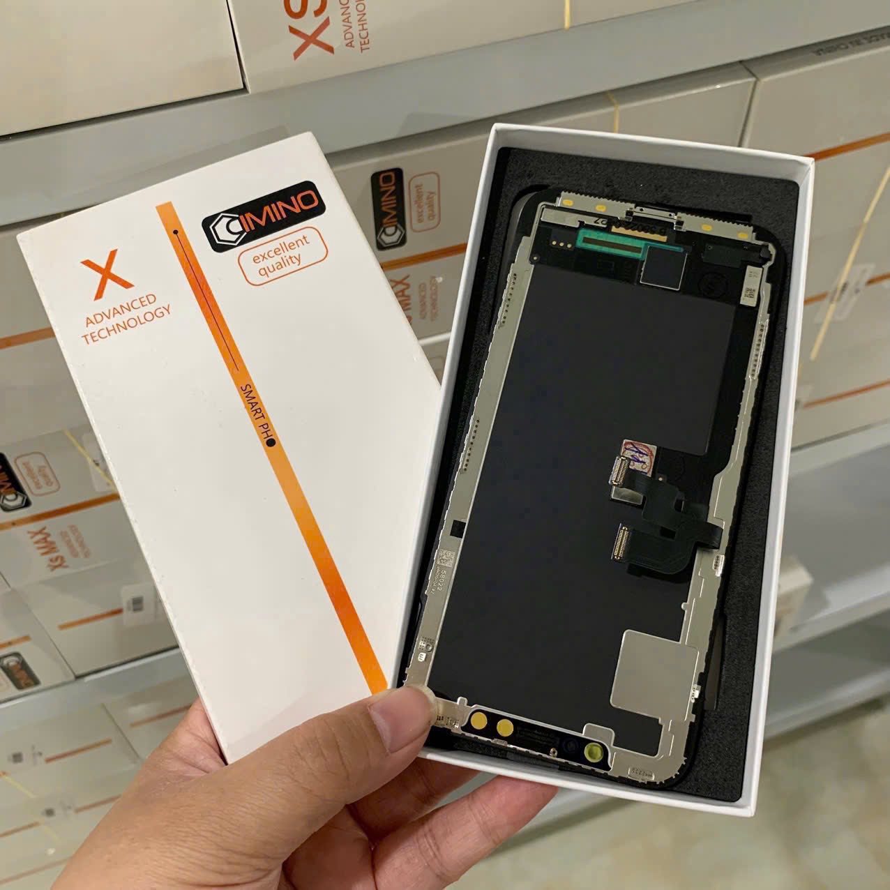 Màn hình CIMINO iPhone X — mở hộp kiểm tra